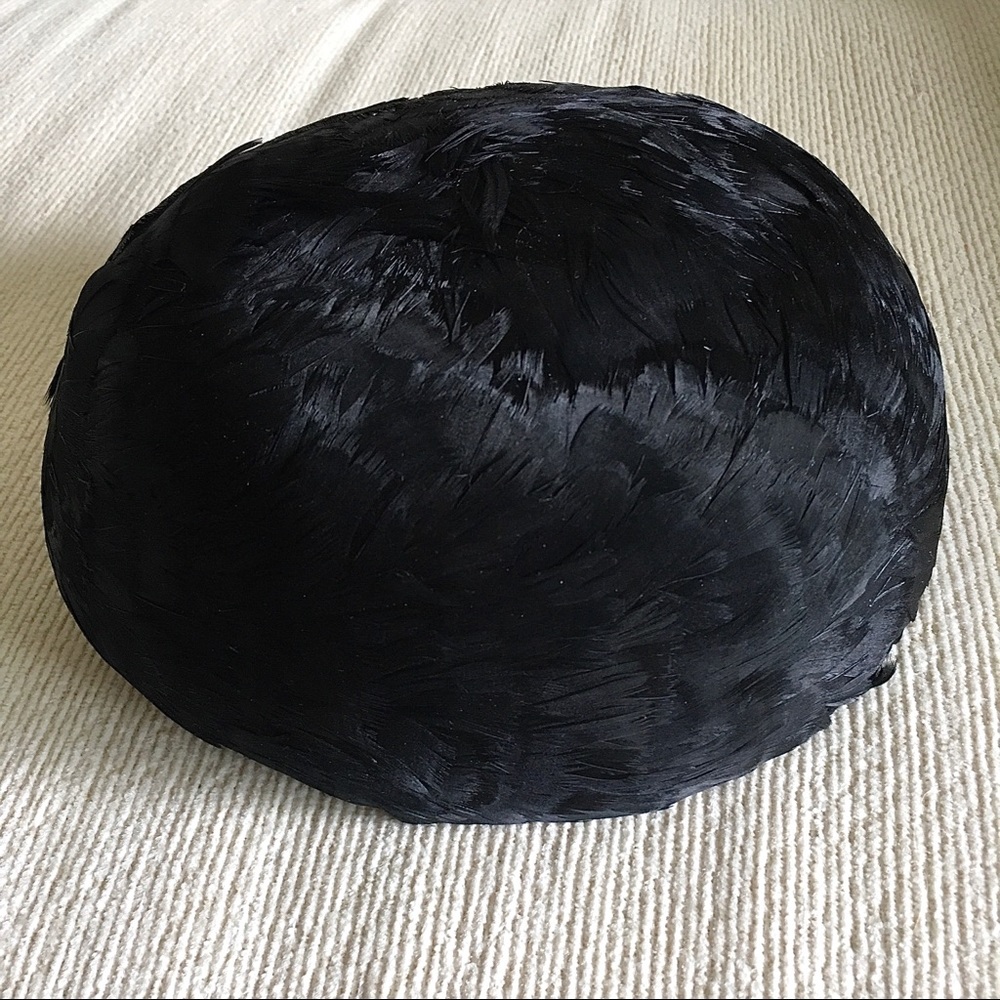 Black Feather Hat